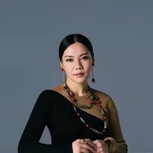 歌手其美的图片