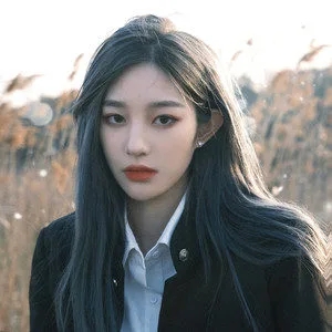 歌手SNH48王奕的图片