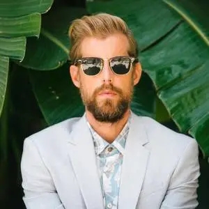 歌手Andrew Mcmahon In The Wilderness的图片