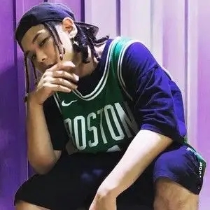 歌手DopeLit的图片