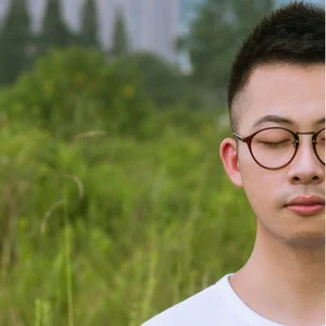 歌手黄柯的图片