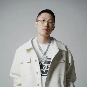 歌手Slimboy的图片