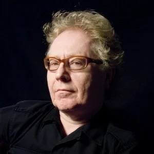 歌手Paul Brady的图片