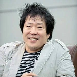 歌手曹英沃 (조영욱)的图片