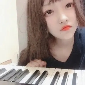 歌手肥振华的图片