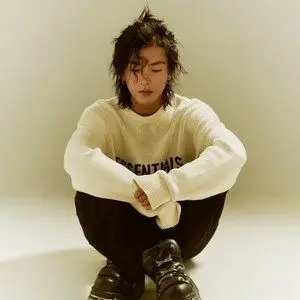 歌手赵方舟的图片