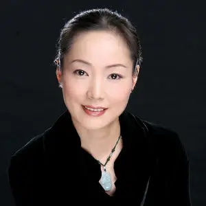 歌手齐爱云的图片