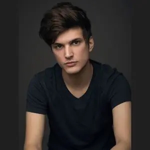 歌手Alex Boniello的图片