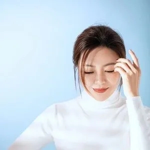 歌手姜婷婷的图片