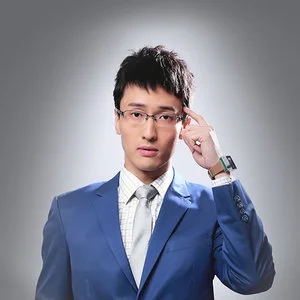 歌手王传君的图片