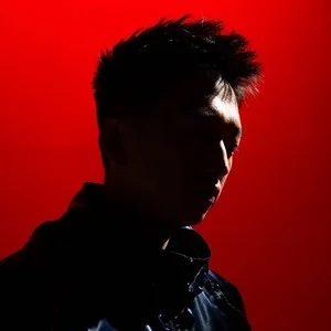 歌手王恩喆Echo的图片