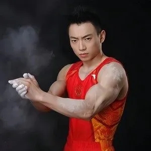歌手邹敬园的图片