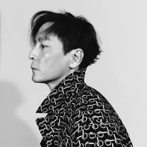 歌手吴彦祖的图片