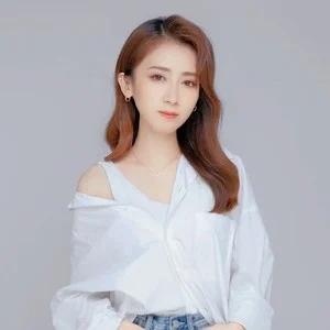 歌手洪晶晶的图片