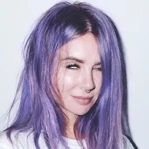 歌手Alison Wonderland的图片