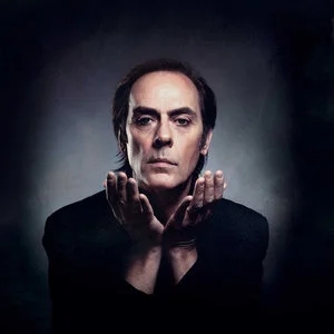 歌手Peter Murphy的图片