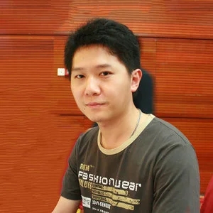 歌手刘亮鹭的图片