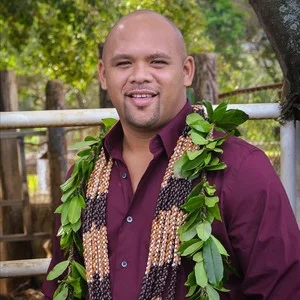 歌手Kuana Torres Kahele的图片