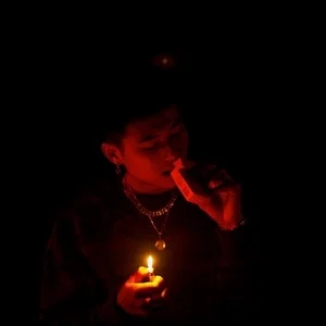 歌手Fuzzy的图片