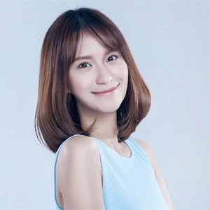 歌手冯甜甜的图片