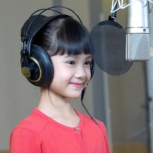 歌手王心妤的图片