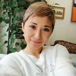 伴奏剩女的诱惑 (精消带和声)的封面