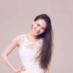 歌手潘杭苇的图片