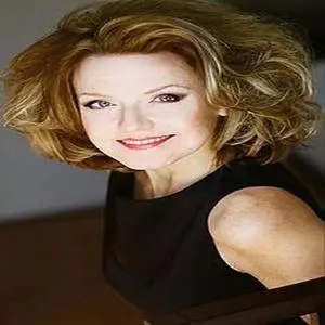 歌手Alison Fraser的图片