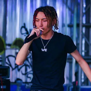 歌手wegoit的图片