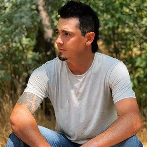 歌手Kaleb Austin的图片