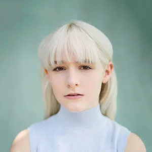 歌手Sophia Anne Caruso的图片