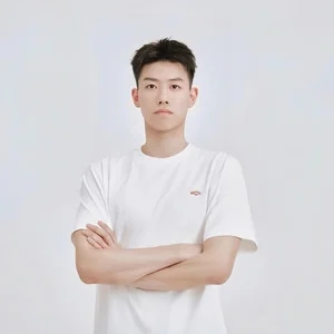 歌手冯彦哲的图片