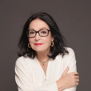 歌手Nana Mouskouri的图片