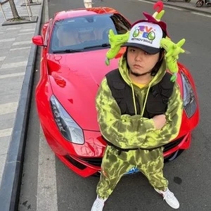 歌手Lil Chucky的图片