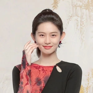 歌手姜洋洋的图片