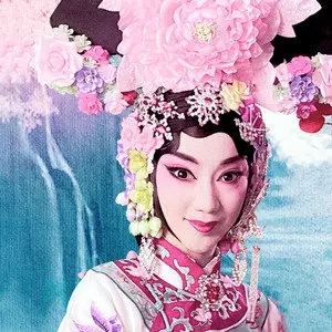 歌手蔡晓滢的图片