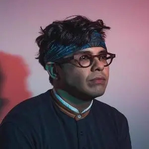 歌手George Salazar的图片