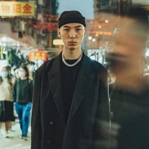 歌手Novel Fergus的图片