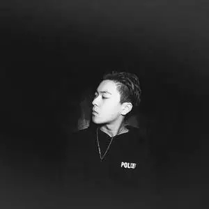 歌手费米(Frieme)的图片