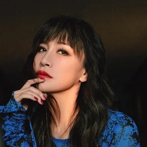 歌手Nancy Lee李思林的图片