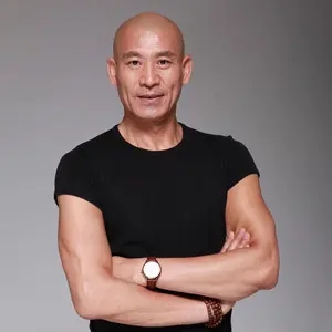 歌手师小红的图片