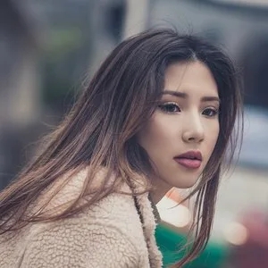 歌手NYA奈亚的图片