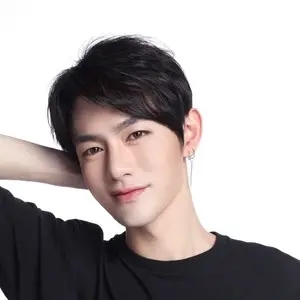 歌手朱云龙的图片