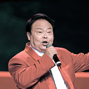 伴奏双脚踏上幸福路（带主旋律）的封面