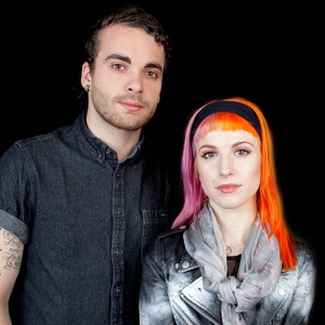 歌手Paramore的图片