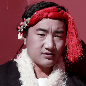 伴奏难道他比我更爱你-DJ何鹏(演出伴奏)的封面