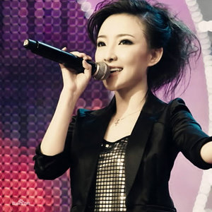 歌手石杨的图片