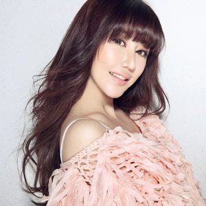 歌手刘子璇的图片