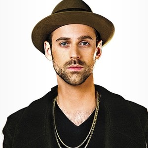 歌手Ryan Lewis的图片