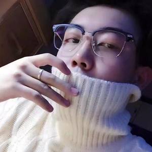 歌手D.R的图片